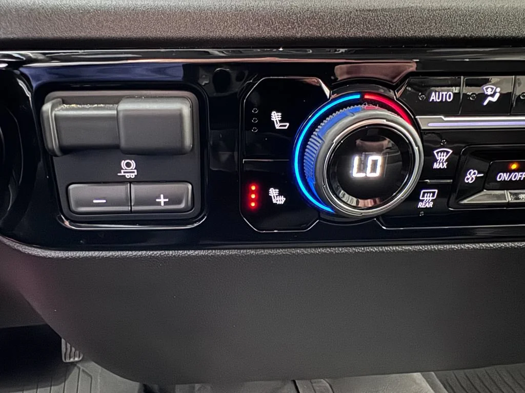 2024 Chevrolet Silverado 2500HD LT - Photo 24