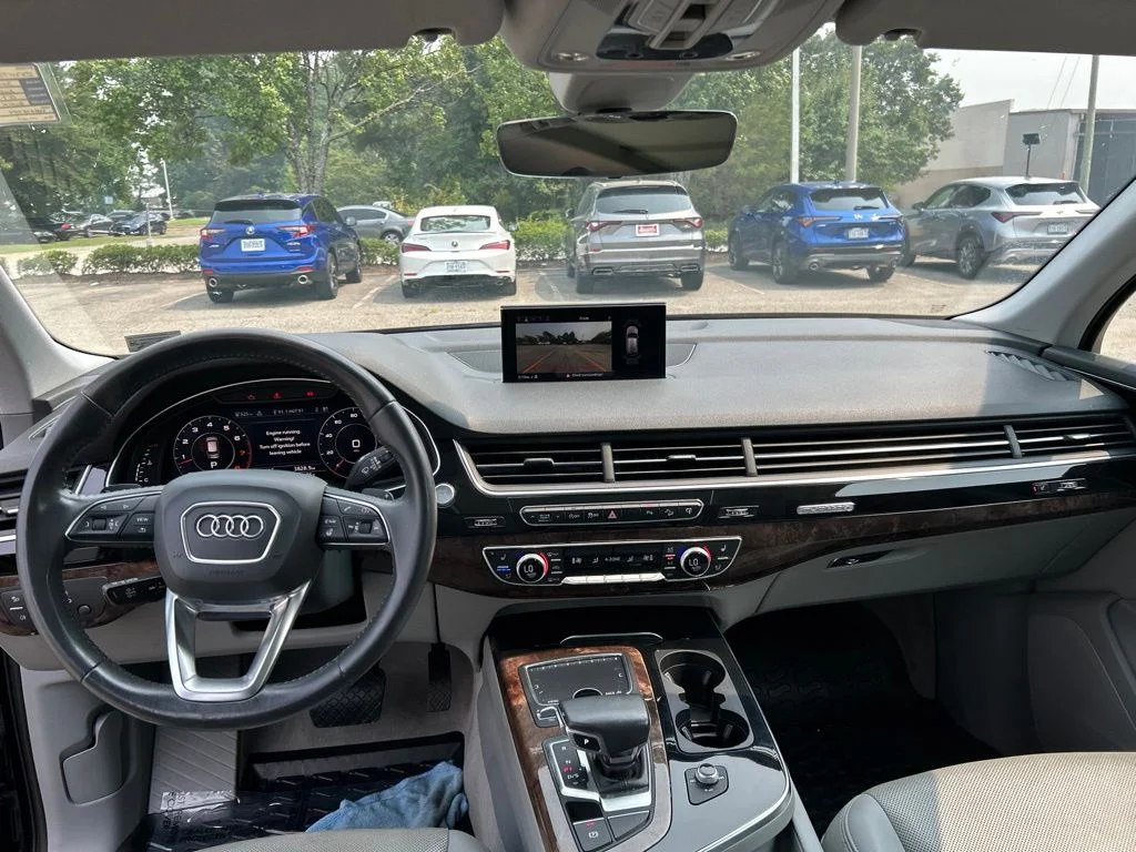 Used 2017  Audi 3.0T Premium Plus image 18