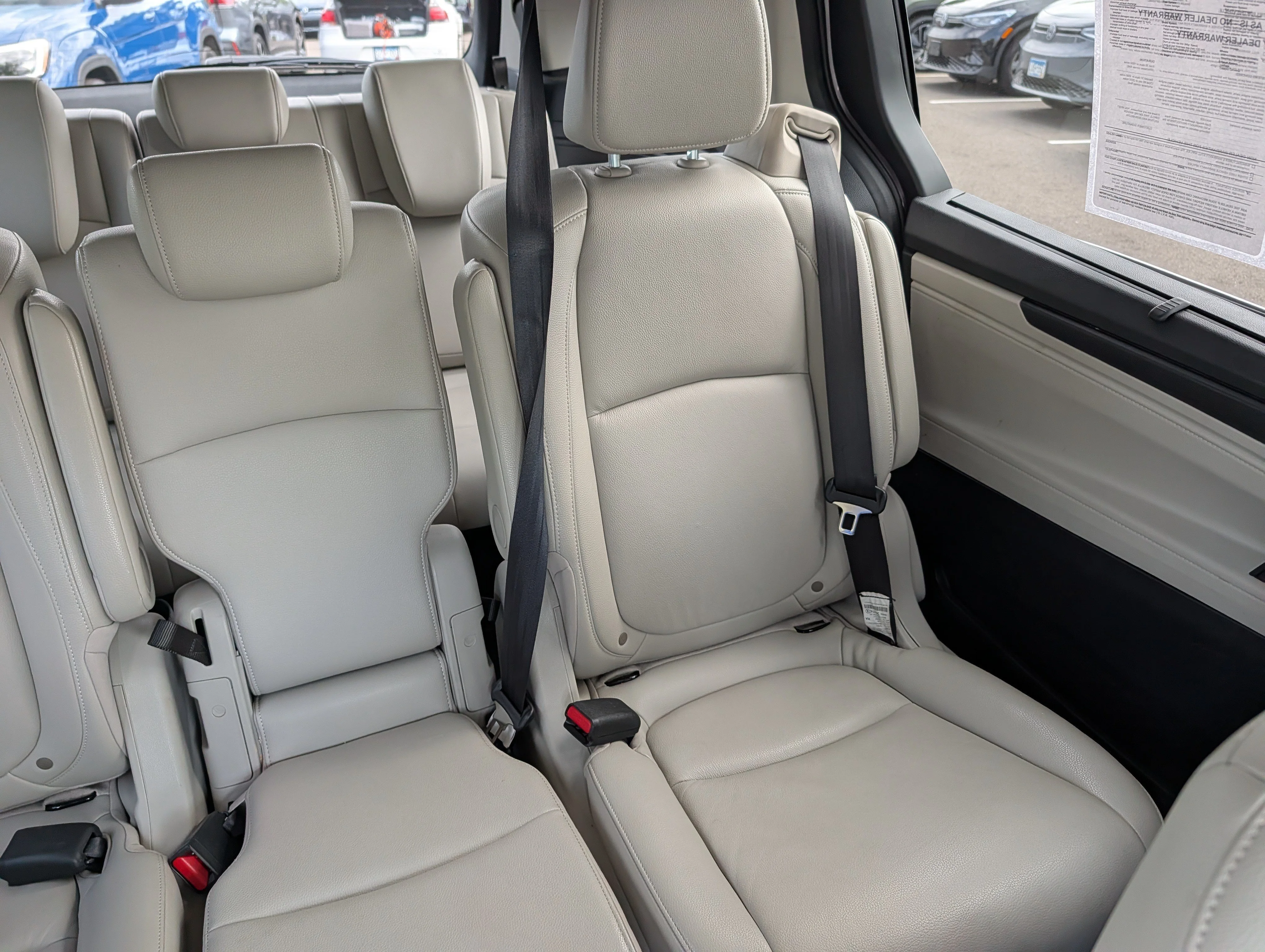 Used 2025 Modern Steel Metallic Honda EX-L image 14