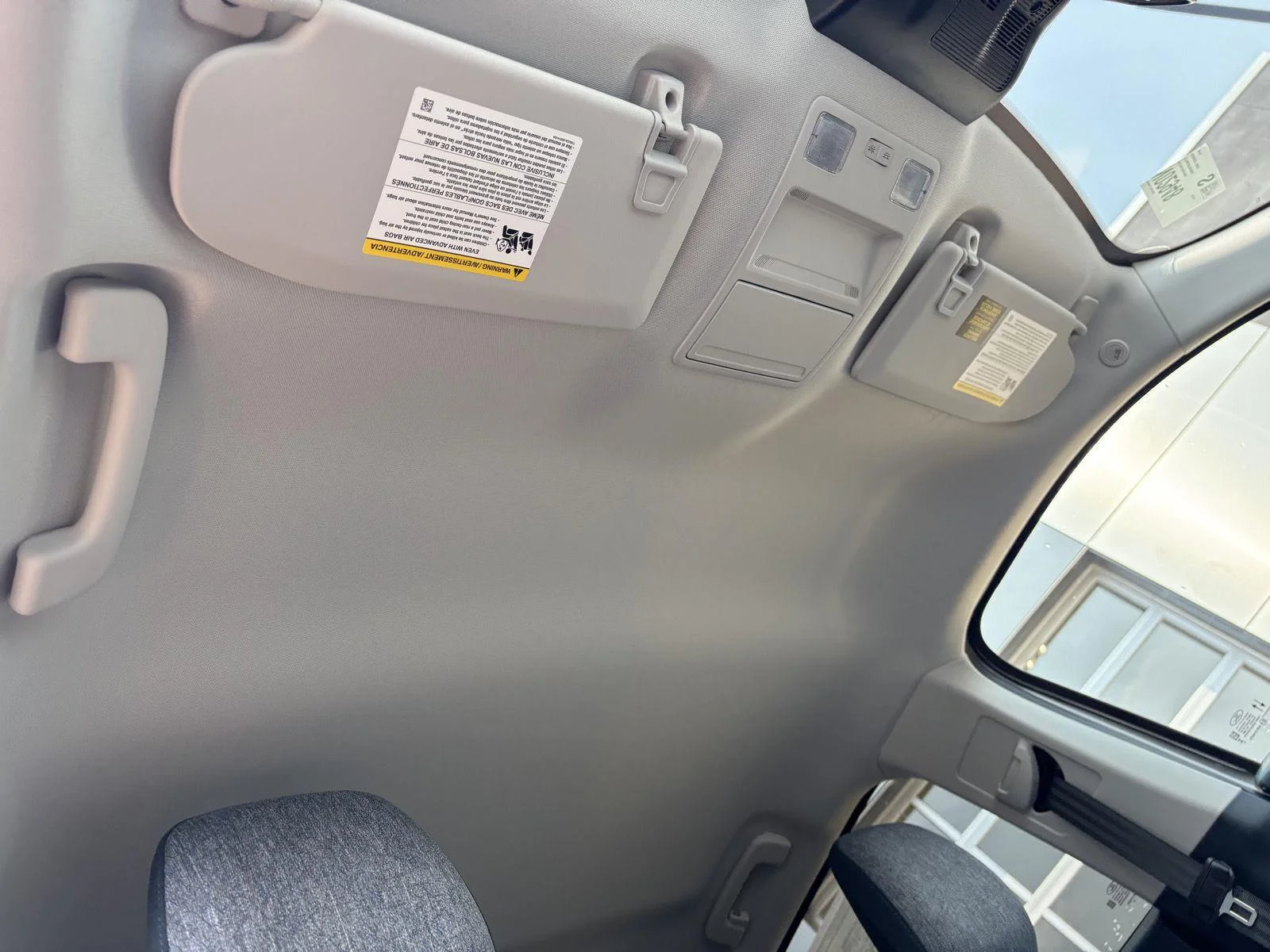 New 2026 Carbonized Gray Metallic Ford XLT image 25