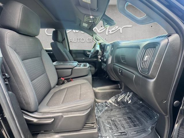 Used 2022 Black Chevrolet Custom image 24