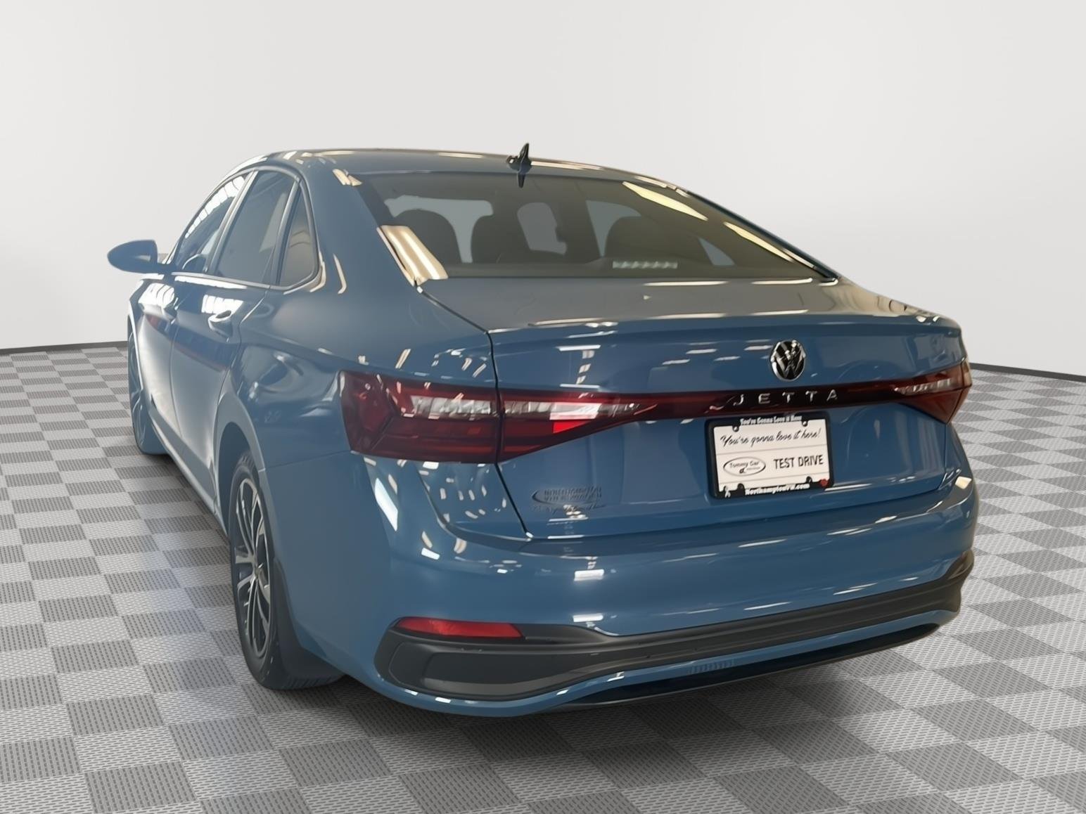 Used 2025 Monterey Blue Volkswagen Sport image 7