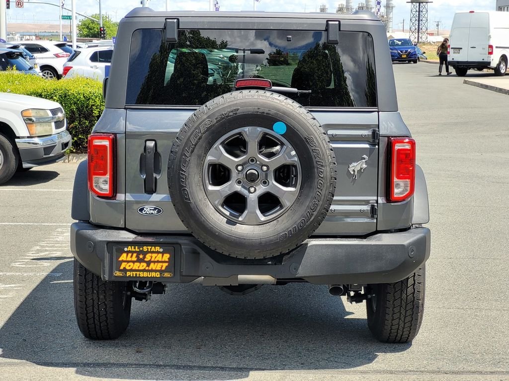 New 2026 Carbonized Gray Metallic Ford Big Bend® image 4
