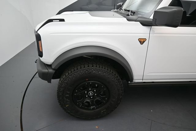 New 2026 Oxford White Ford Badlands® image 9