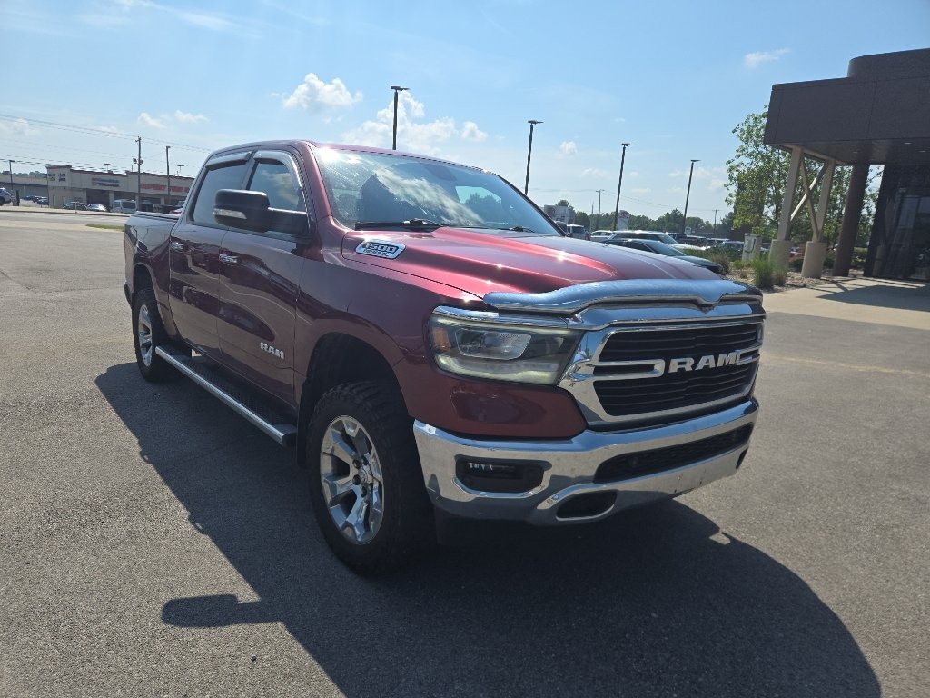 2019 RAM 1500 Big Horn/Lone Star 4x4 Crew Cab 5'7's photo