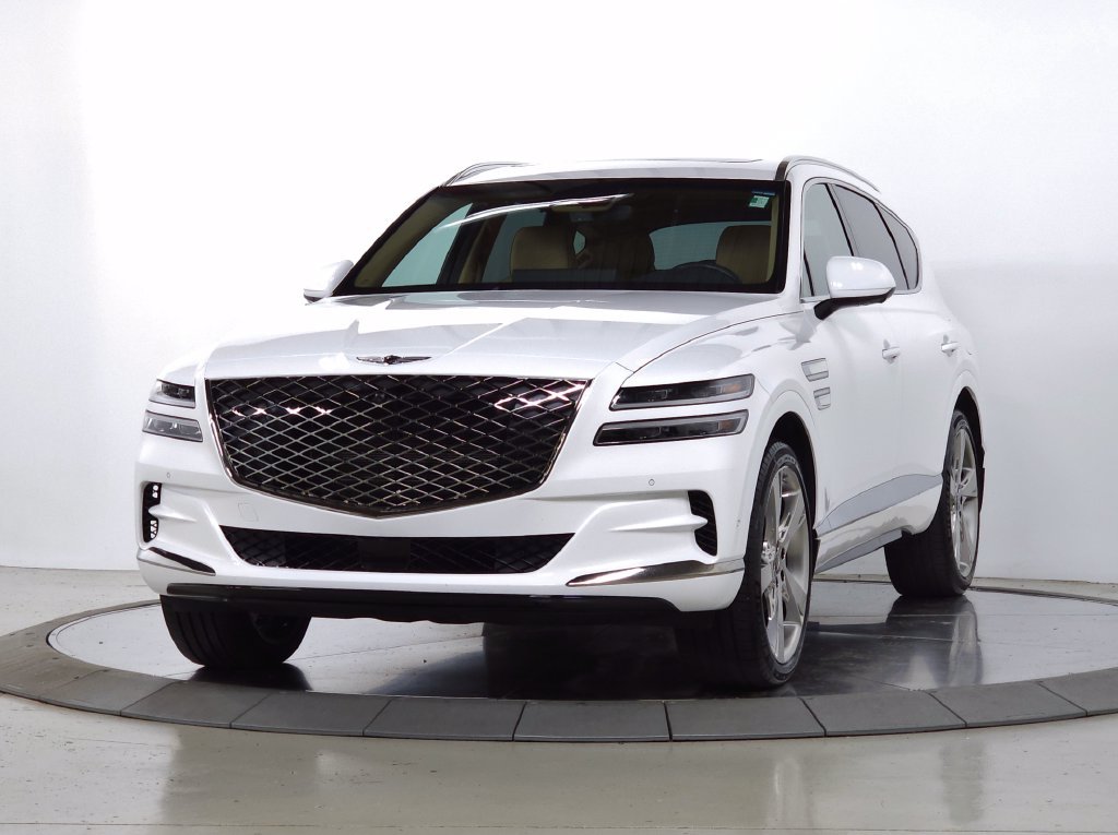 Used 2023 White Genesis 2.5T image 3