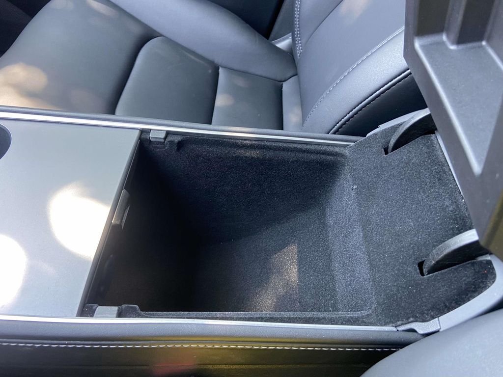 Used 2022 White Tesla Performance image 26