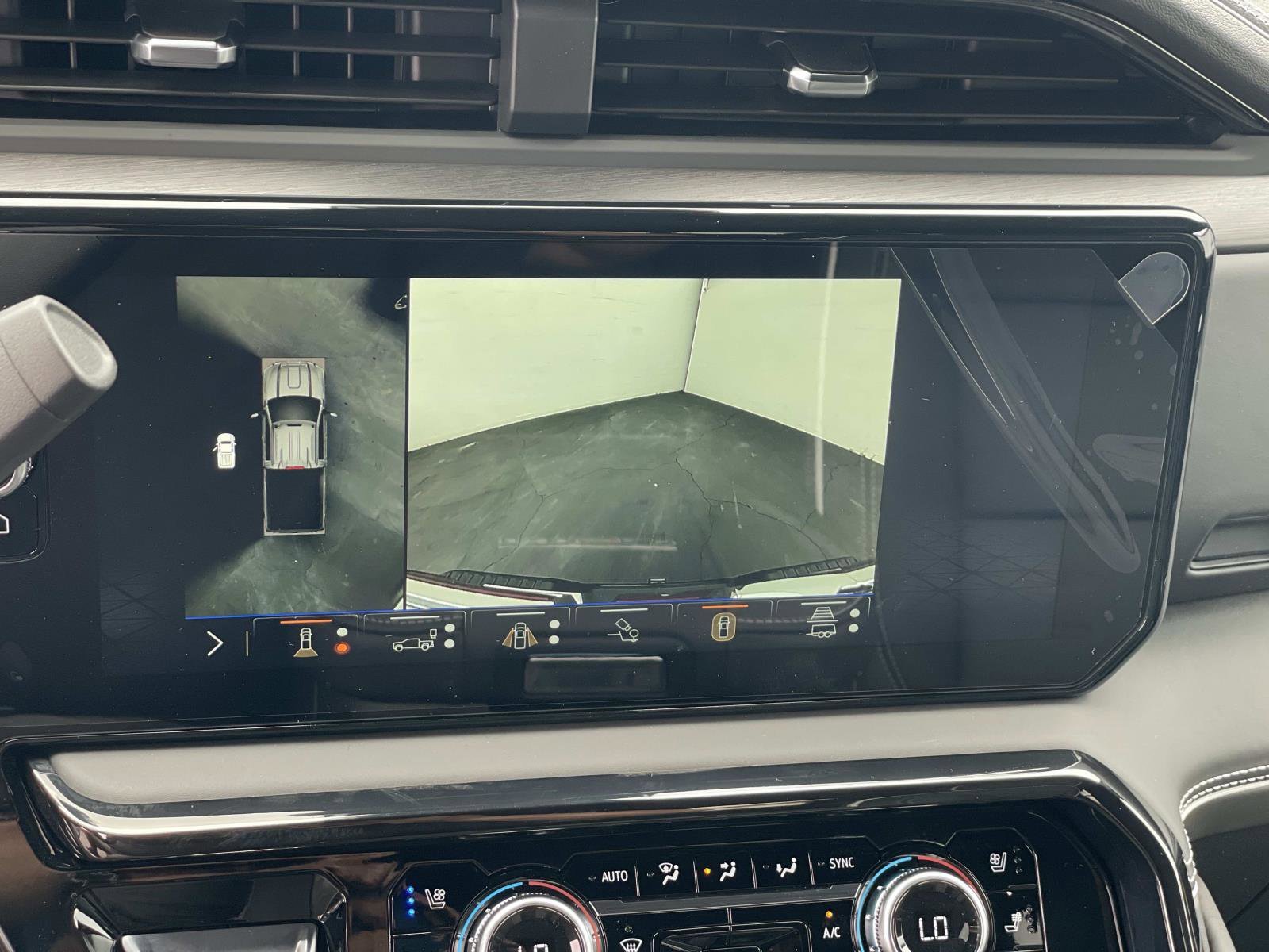 2026 GMC Sierra 2500HD AT4X - Photo 15