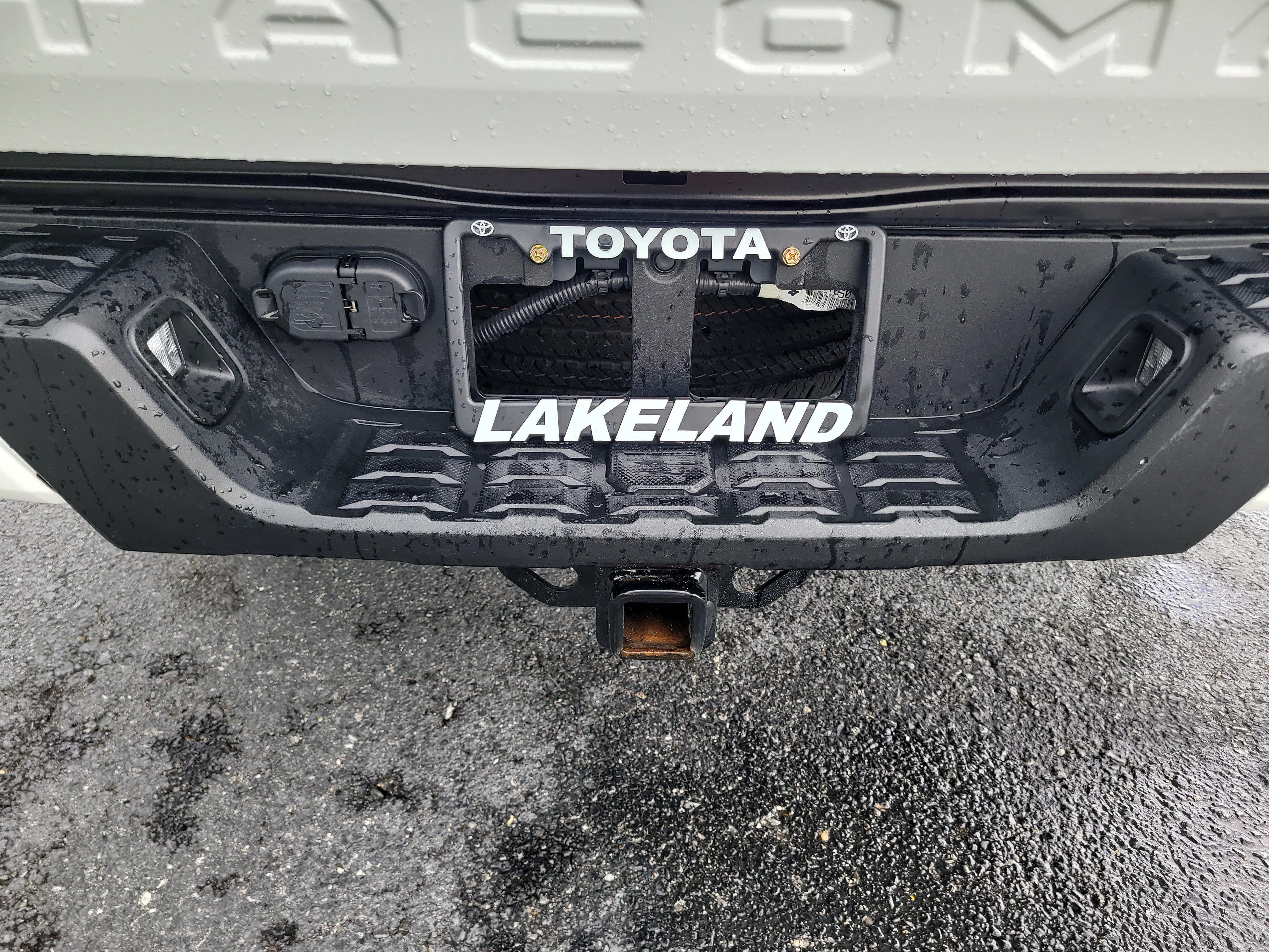 Certified Used 2023 Ice Toyota SR5 image 10
