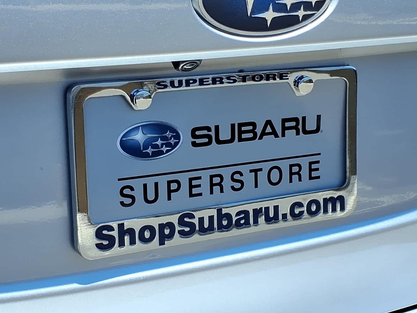 Used 2025 Ice Silver Metallic Subaru Onyx Edition image 15