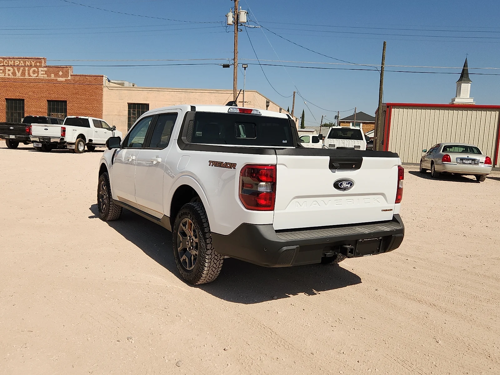 New 2026 Oxford White Ford Tremor image 5