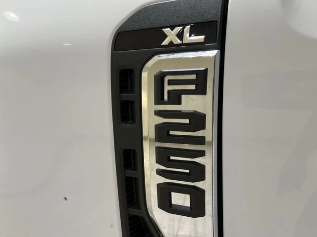 New 2026 White Ford XL image 25