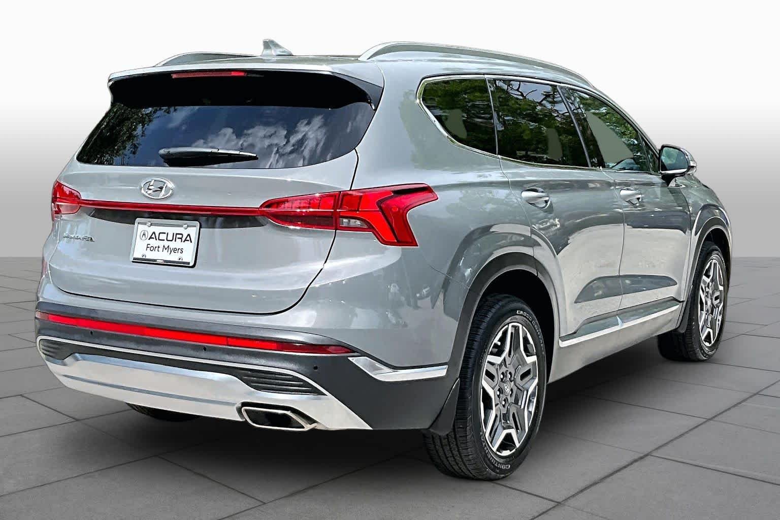 Used 2022 Hampton Gray Hyundai Limited image 13