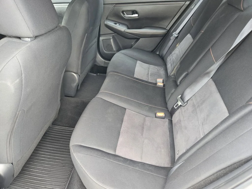 Certified Used 2023 White Nissan SR image 31