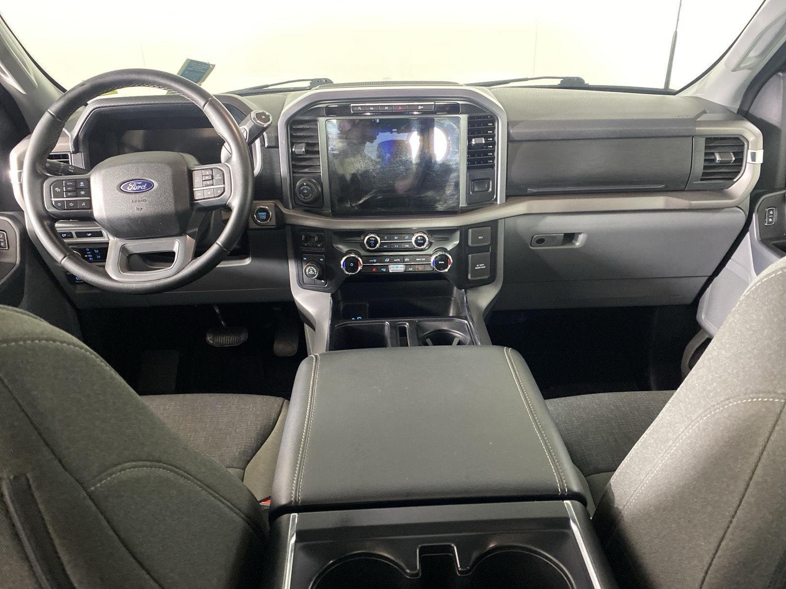 Used 2024 Darkened Bronze Ford XLT image 36