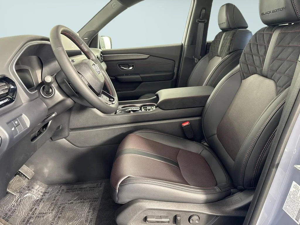New 2026 Sonic Gray Pearl Honda Black Edition image 6