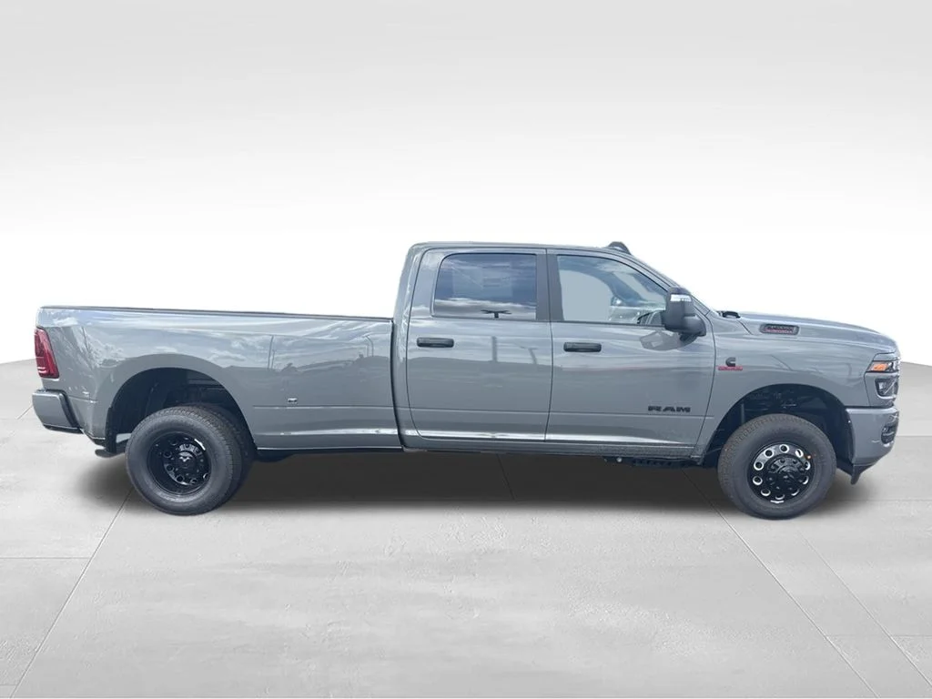 New 2027 Ceramic Gray Clearcoat RAM BIG HORN image 2