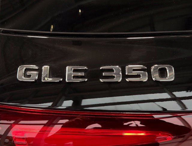 Used 2026 Black Mercedes-Benz GLE 350 image 9