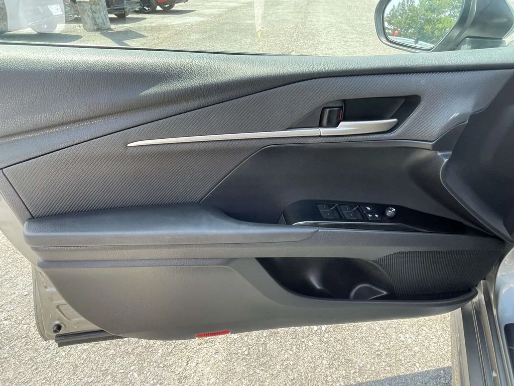 Used 2025 Heavy Metal Toyota SE image 15