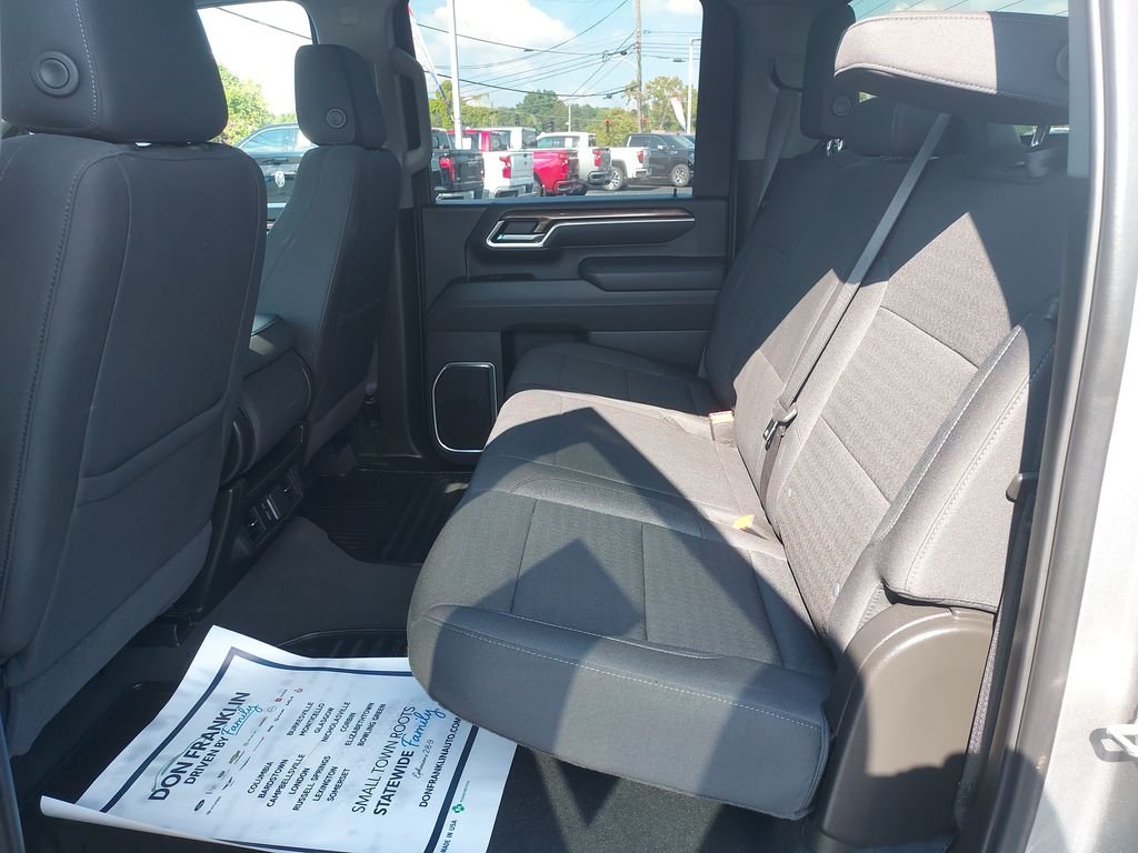 Used 2025 Gray Chevrolet LT image 14