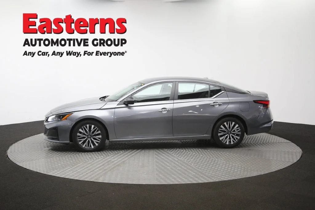 Used 2024 Gray Nissan 2.5 SV image 60