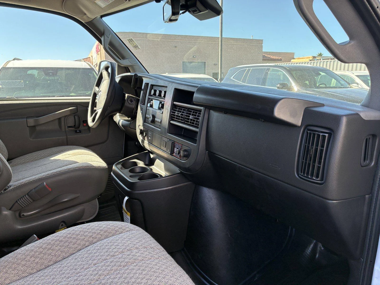 New 2026 Summit White GMC Work Van image 6