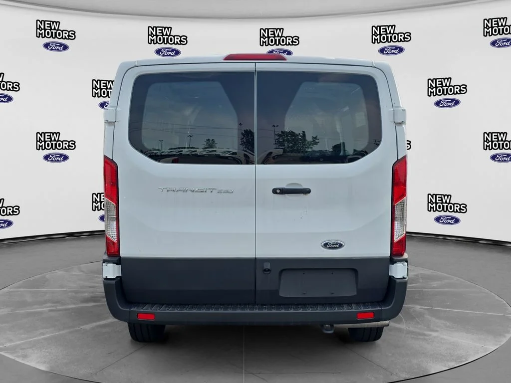 Used 2024 Oxford White Ford Base image 3