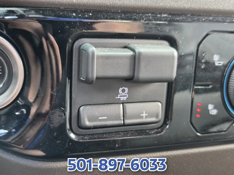 Used 2023 GRAY CHEVROLET 4WD CREW CAB 147" LT W/1LT image 21