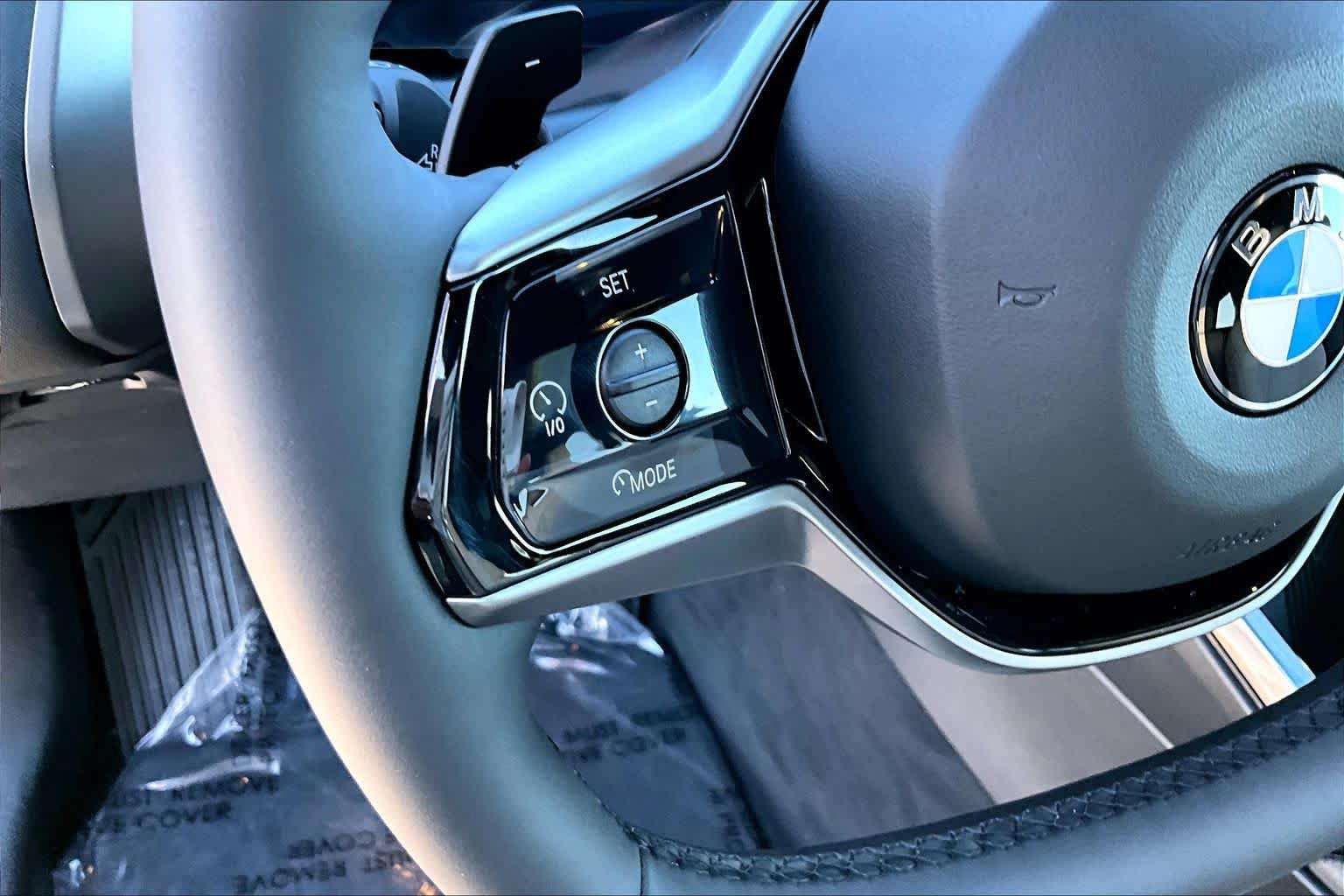 New 2026 Alpine White BMW 30 xDrive image 20