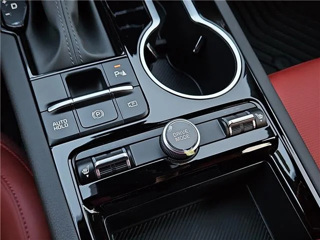 New 2026 Wolf Gray KIA GT-Line Front-Wheel Drive image 13