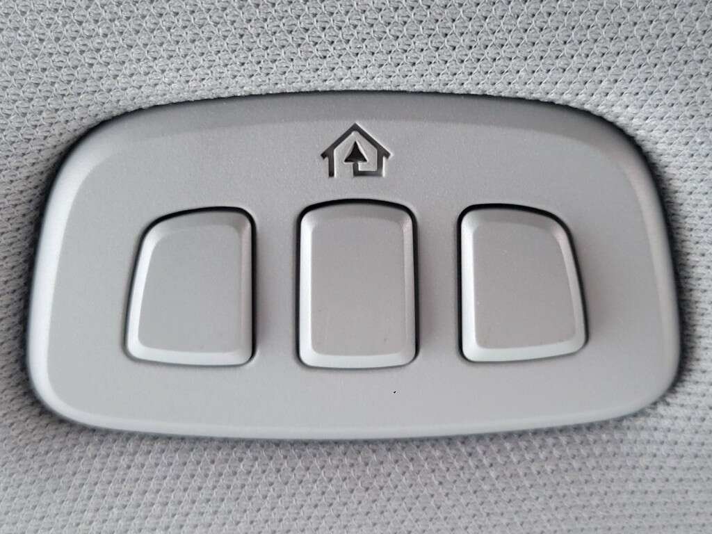 Used 2023 Black Metallic Ford XLT image 40