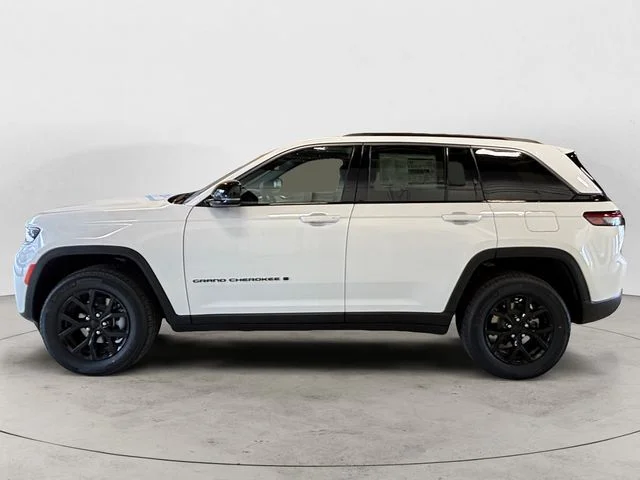 New 2026 Bright White Jeep LAREDO ALTITUDE 4X4 image 2