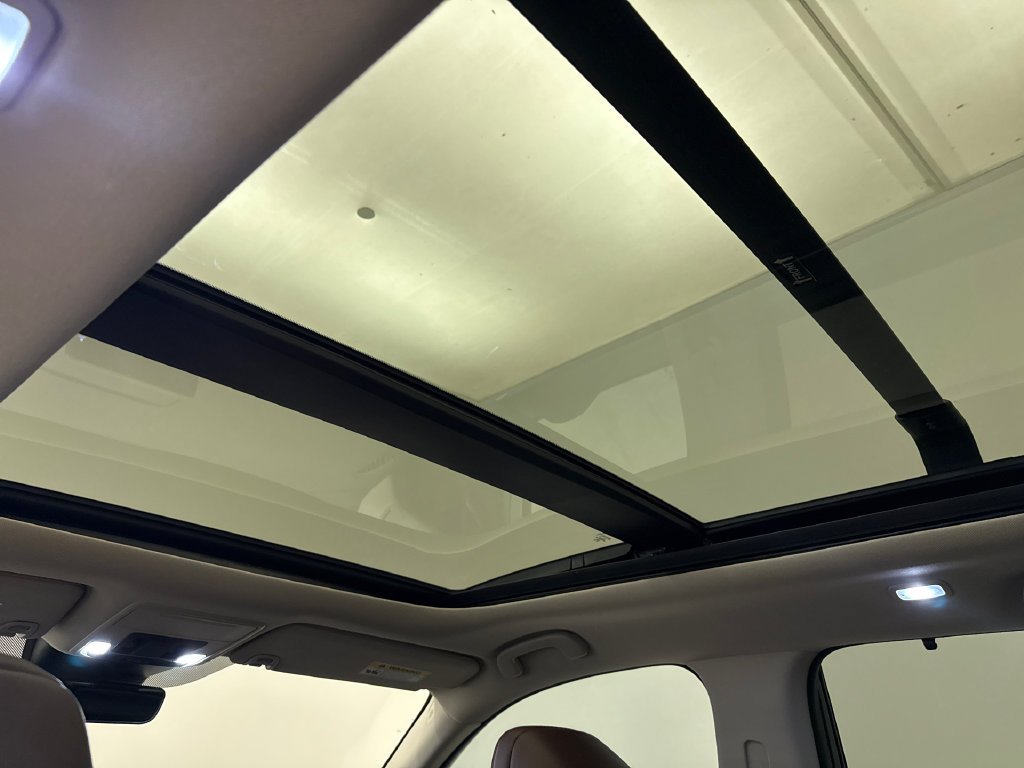 2025 Honda Pilot Elite - Photo 55