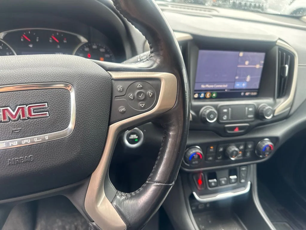 Used 2019 Gray GMC Denali image 15