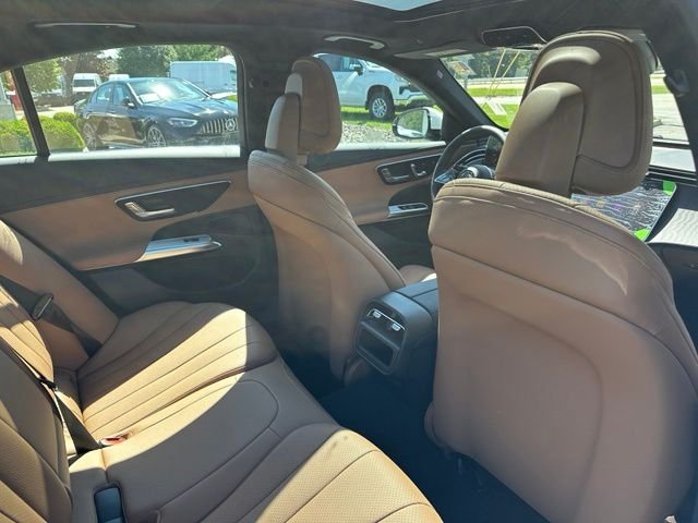 New 2027 Polar White Mercedes-Benz E 350 image 20
