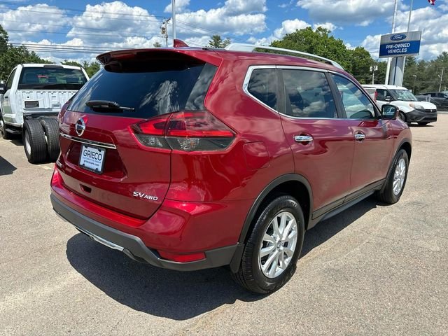 Used 2018 Red Nissan SV image 3