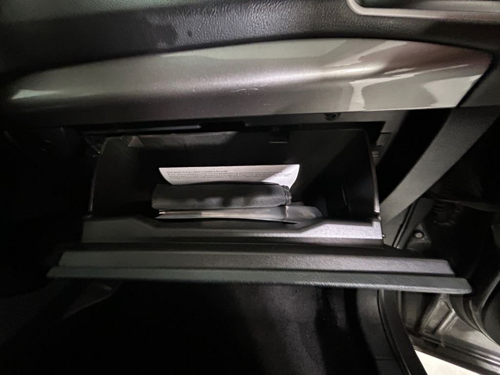 Used 2023 Gray Ford SEL image 28