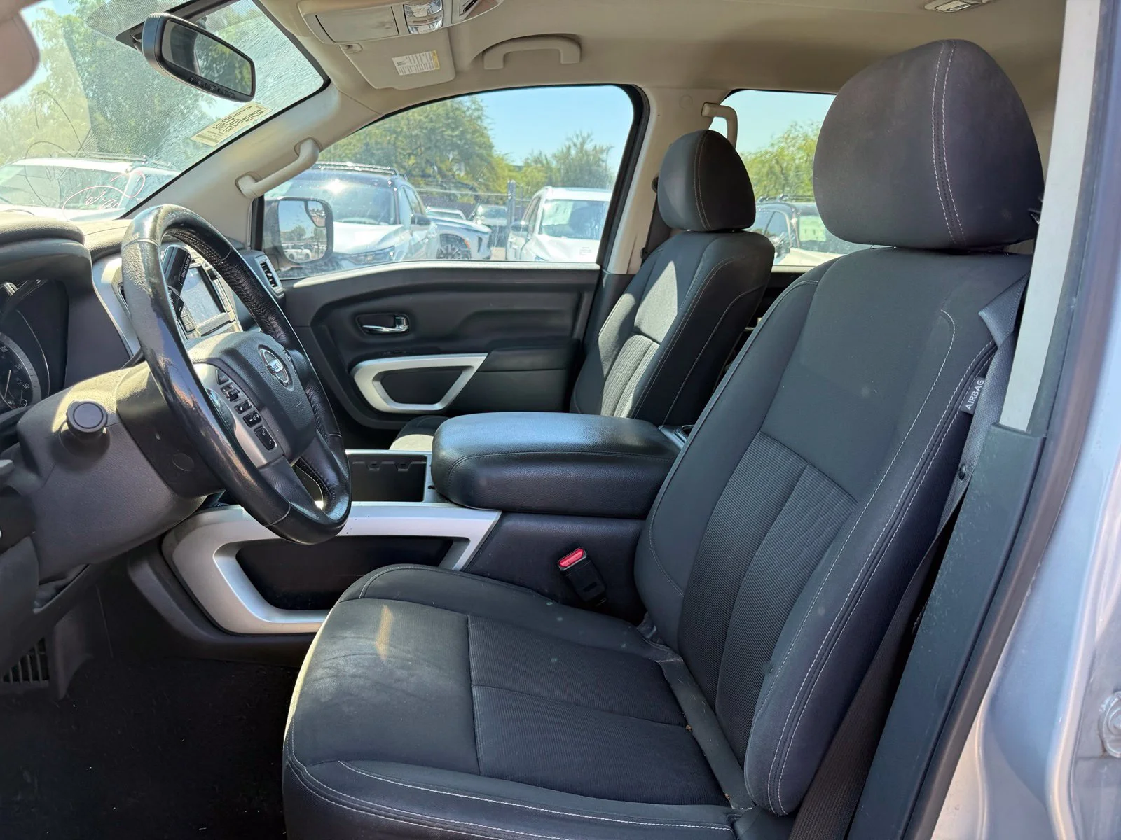 Used 2019 Brilliant Silver Nissan SV image 11
