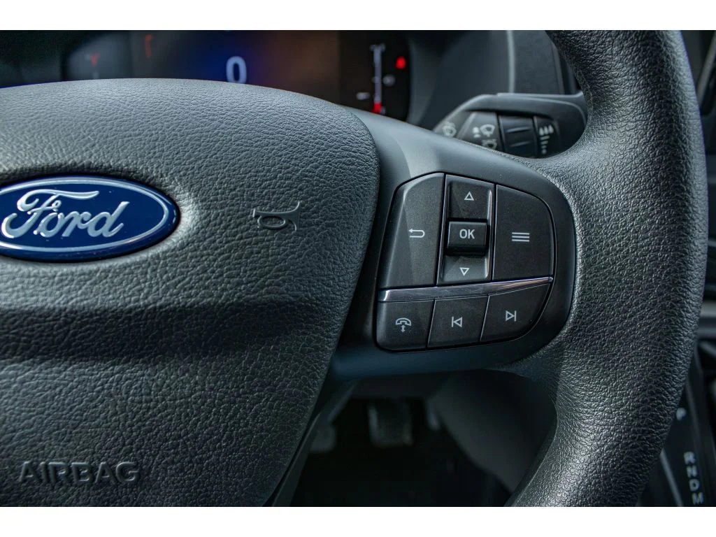 New 2026 OXFORD WHITE Ford Base image 22
