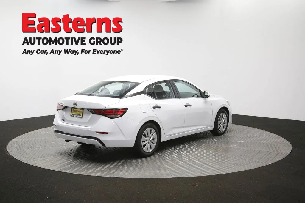 Used 2024 White Nissan S image 39