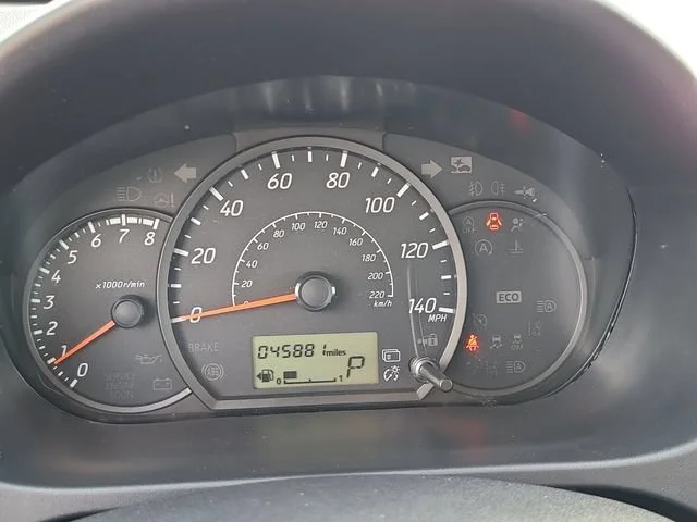 Used 2024  Mitsubishi ES image 21