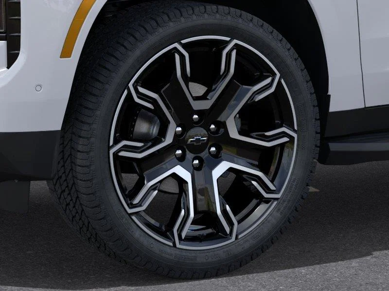 New 2026 Summit White Chevrolet RST image 9