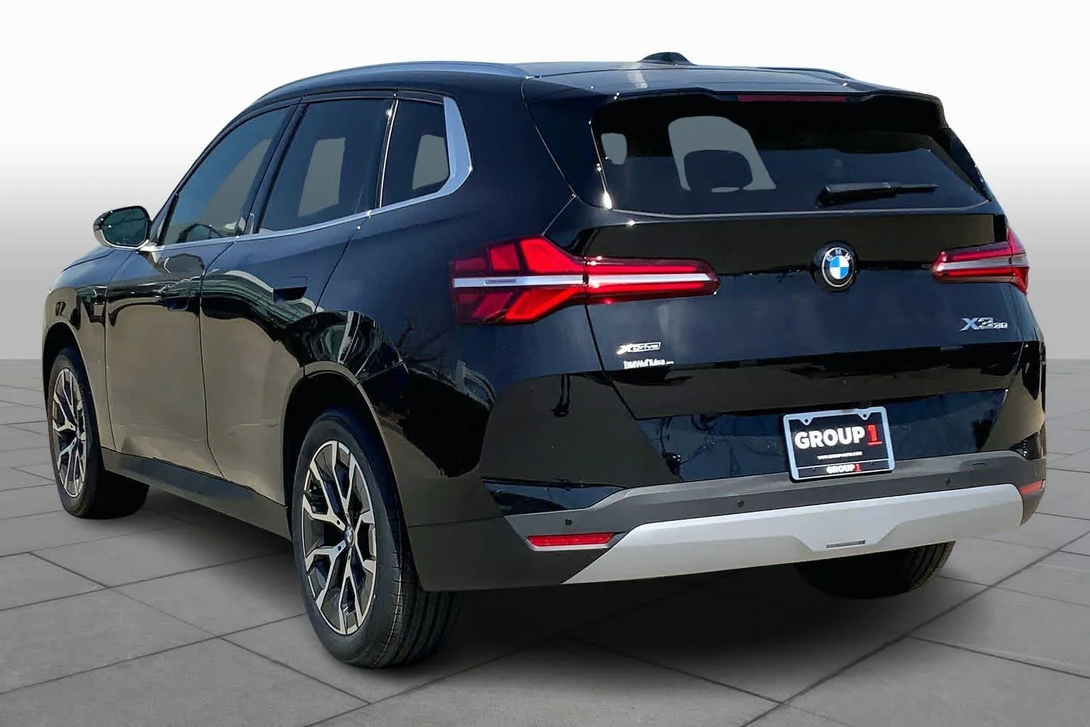 New 2026 Black Sapphire Metallic BMW 30 xDrive image 11