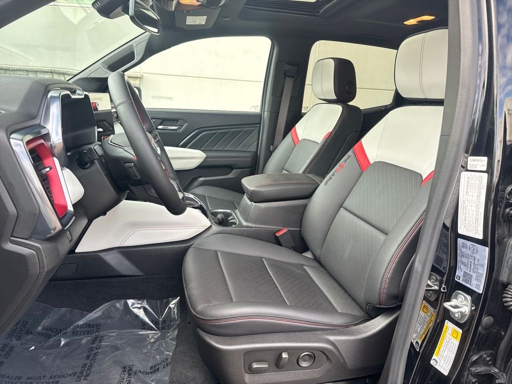 2024 GMC Canyon AT4X - Photo 10