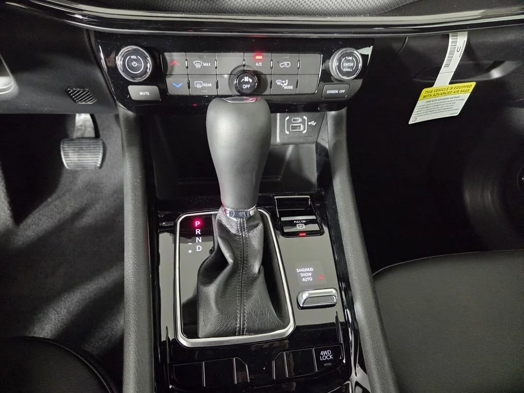 New 2026 Joose Exterior Paint Jeep Latitude Altitude image 16
