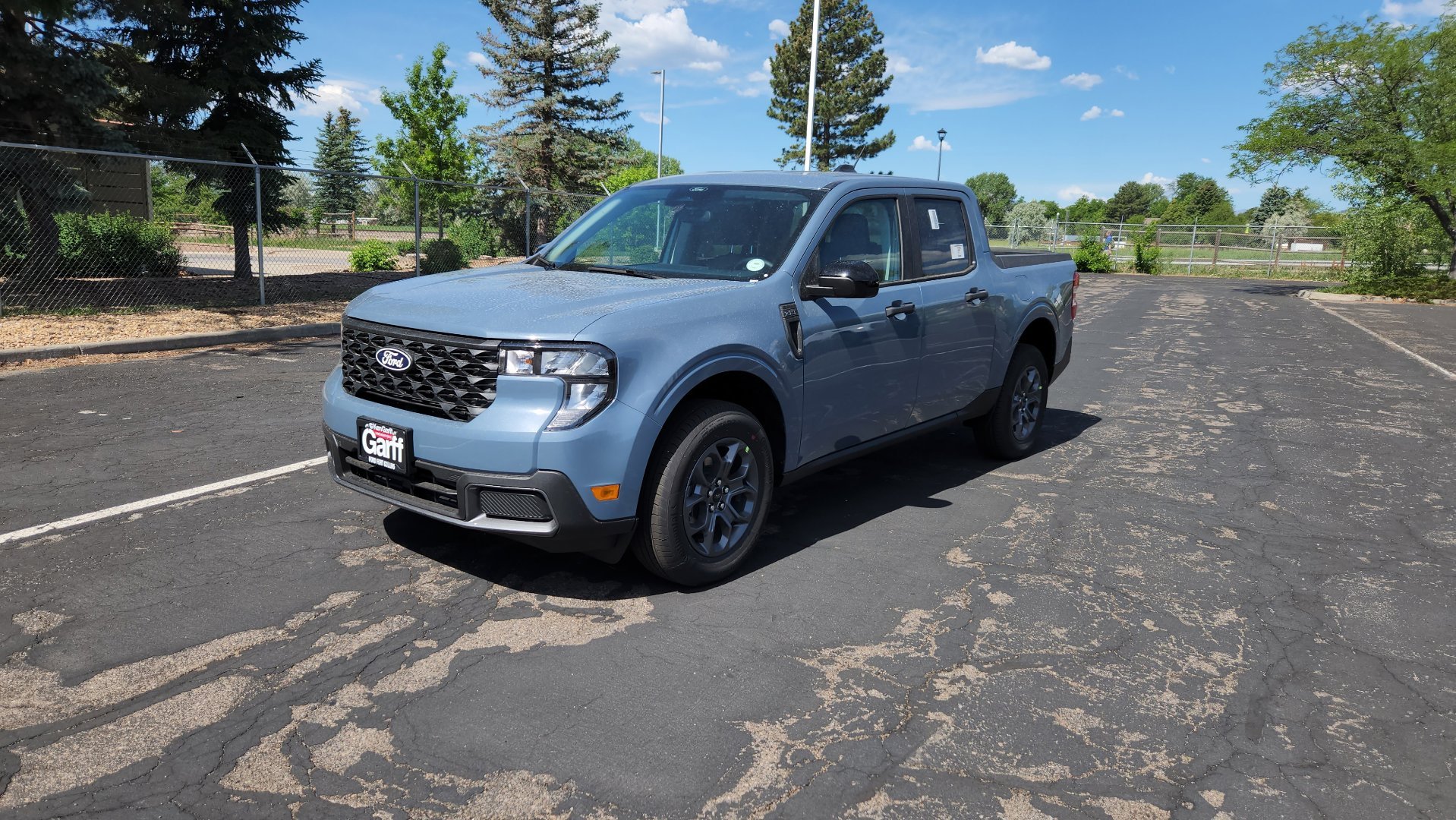 New 2026 Azure Gray Metallic Tri-Coat Ford XLT image 2