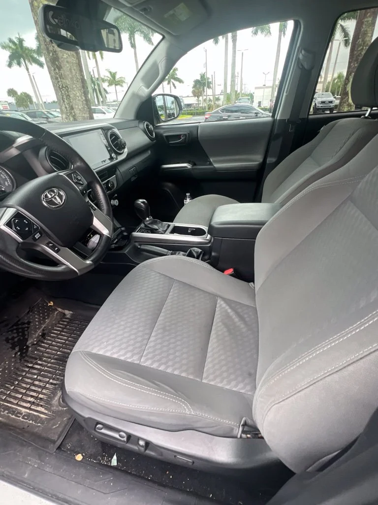 Used 2021 Super White Toyota SR5 image 3