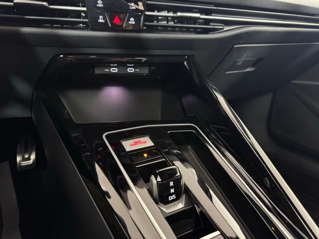 New 2026 Kings Red Metallic Volkswagen 2.0T SE image 14