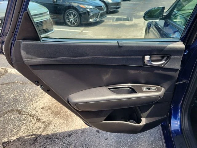 Used 2019 Blue Kia SX image 28