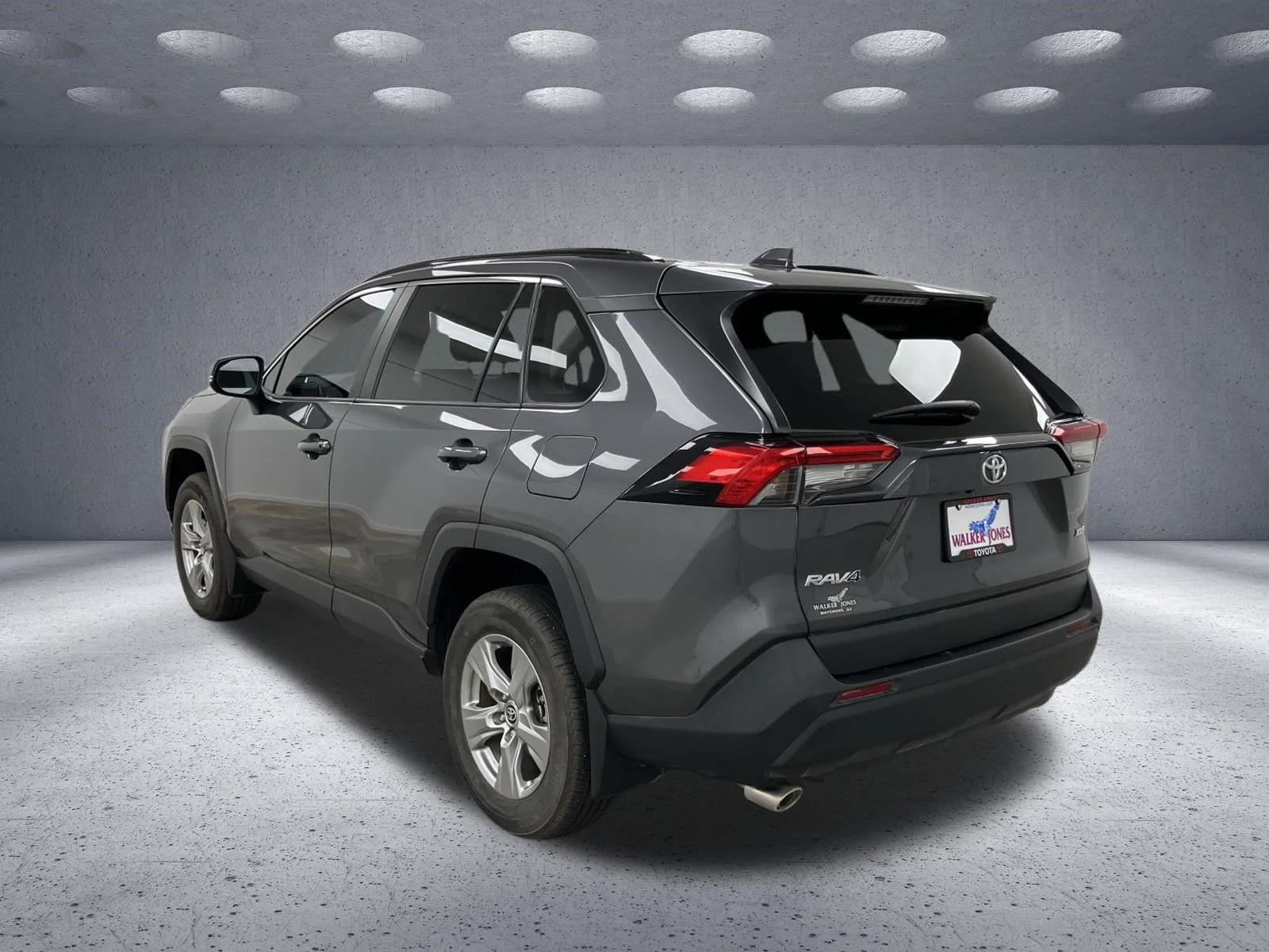 Used 2024 Magnetic Gray Metallic Toyota XLE image 3
